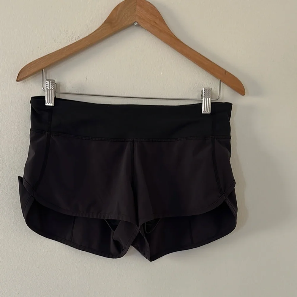 Lululemon Speed Up Low-Rise Lined Short 2.5